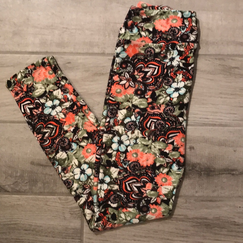 Lularoe OS leggings 🦄